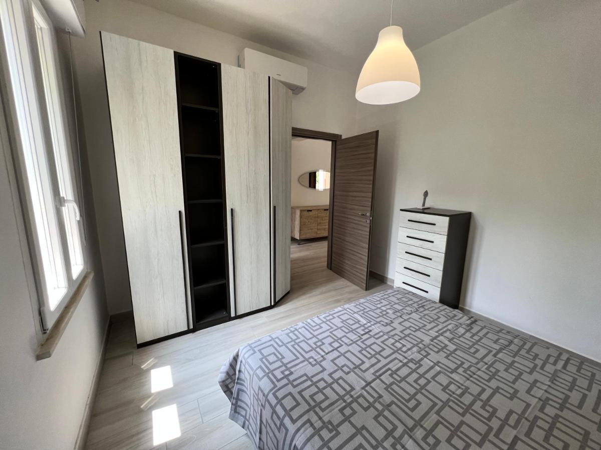 I Lecci Villa Ливорно Екстериор снимка